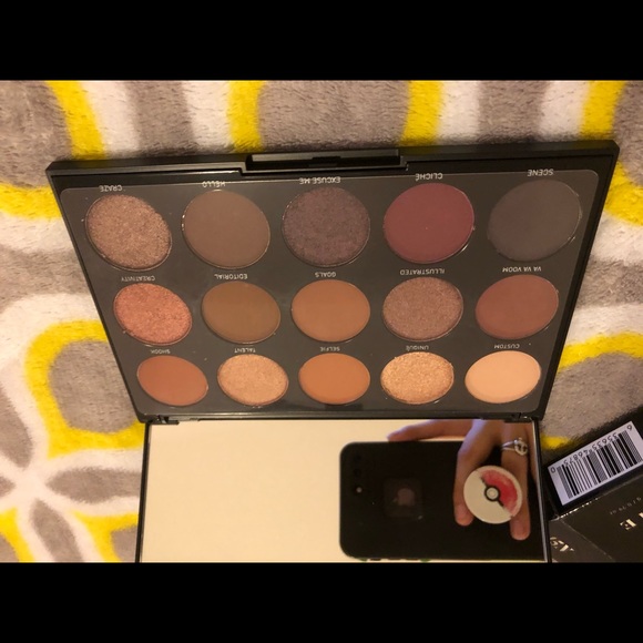 Make Up - Picture 5 of 6